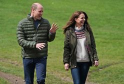 Ekspertka od mowy ciała komentuje rocznicowe wideo Kate i Williama. "To przytyk w kierunku Harry’ego"