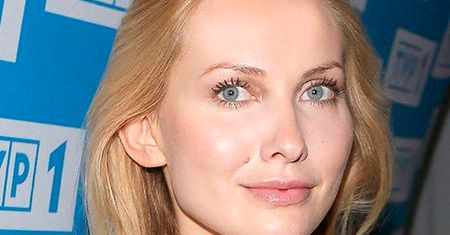 "Blondynka": Joanna Moro o krok od operacji plastycznej