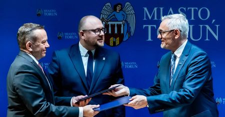 Coraz więcej elektryków i hybryd na liniach komunikacji miejskiej. Kolejna umowa spółki MZK