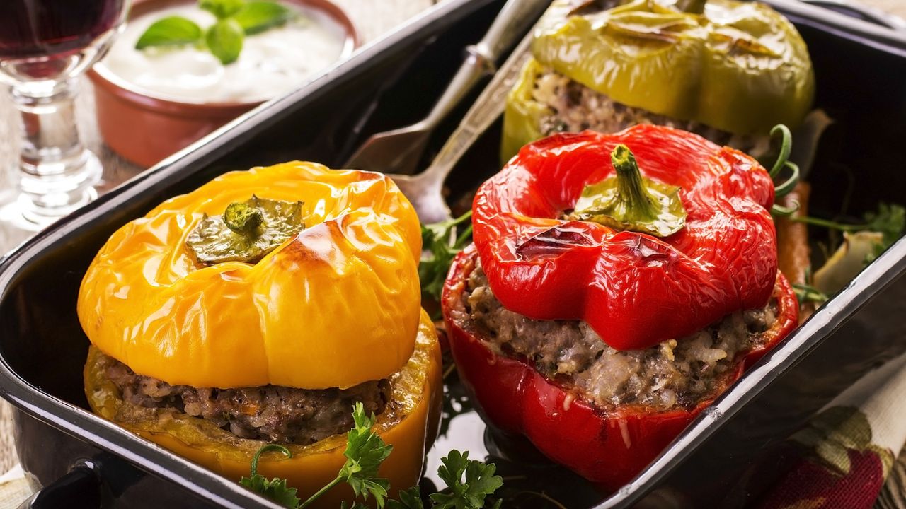 Papryka faszerowana – pomysł na obiad