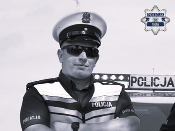 Jechał motocyklem do pracy. Nie żyje 27-letni policjant