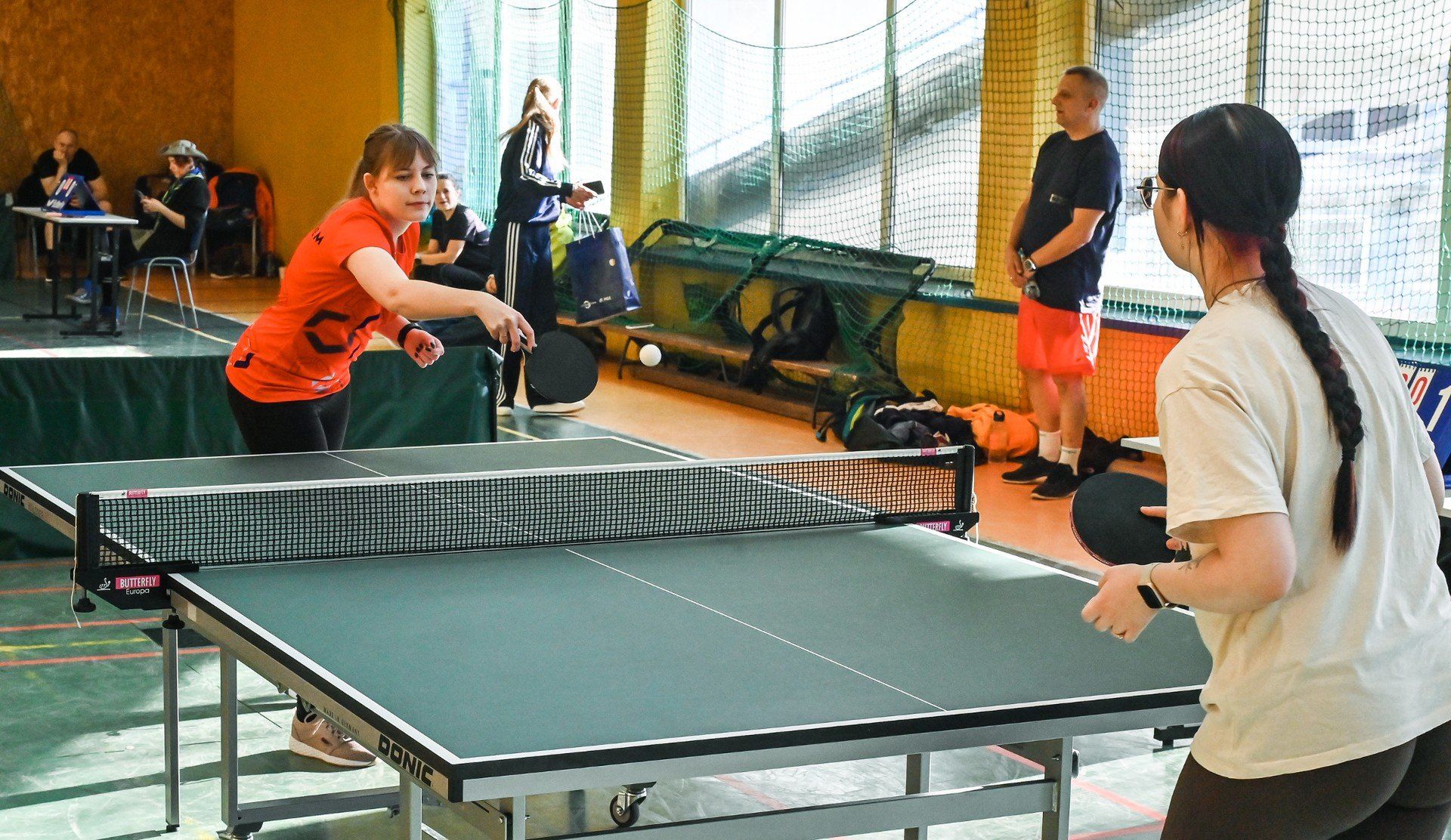 Zebrane podczas turnieju pieniądze zostaną przeznaczone na pomoc dla podopiecznych placówek opiekuńczo-wychowawczych nr 2 oraz nr 3 w Karolewie.