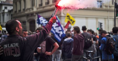 W Paryżu wielka demonstracja przeciwko reformie prawa pracy