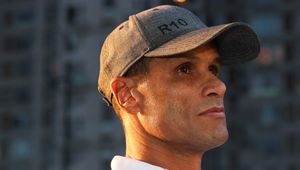 Rivaldo ostrzega przed El Clasico. "To są inne rozgrywki i jednorazowy finał"