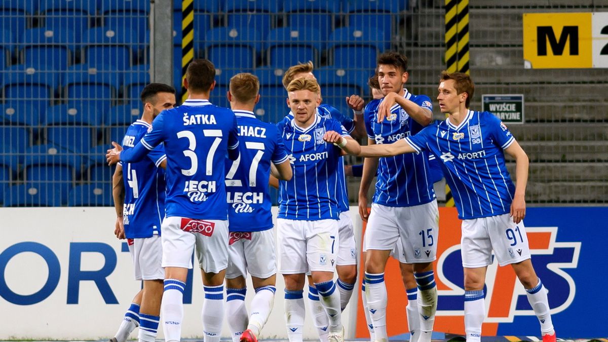 PAP / Jakub Kaczmarczyk / Na zdjęciu: radość piłkarzy Lecha Poznań