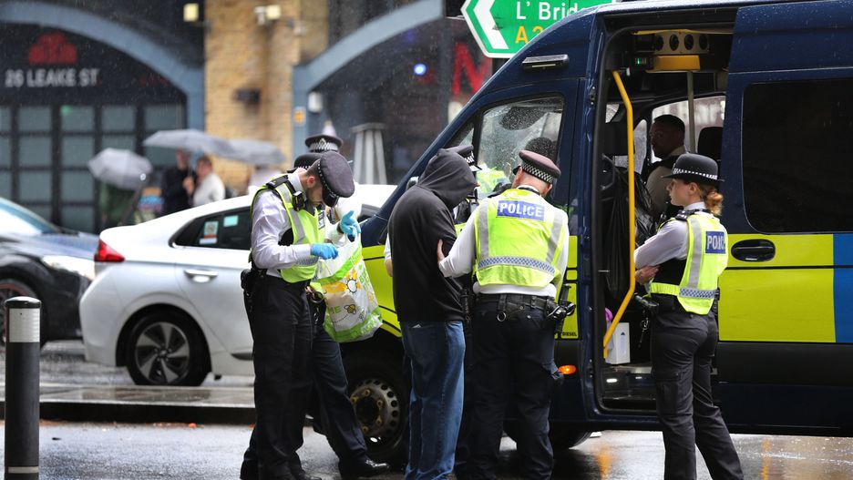 Brytyjska policja aresztowała jednego z nastolatków, podejrzanych o zamordowanie Polaka