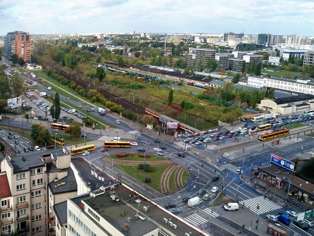 Pięć firm walczy o teren w centrum Warszawy