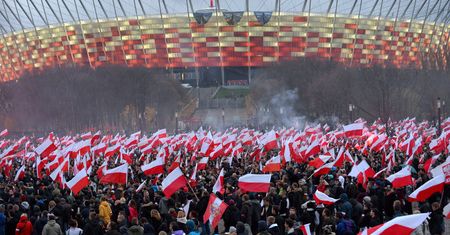 Marsz Niepodległości 2015 to tylko 5 tys. zł kosztów dla Warszawy. Zero strat, bardzo mało śmieci