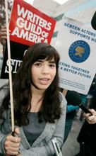 America Ferrera (Brzydula Betty) walcząca o lepszą przyszłość sceanrzystów
