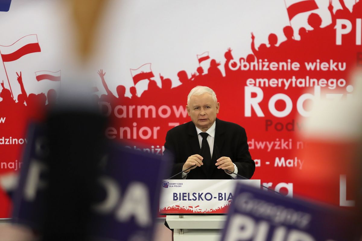 Wybory parlamentarne 2019. Jarosław Kaczyński w Bielsku-Białej. Uderzył w Konfederację