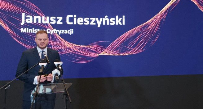 Minister cyfryzacji o przyszłości naziemnego pasma UHF: Nie będziemy hamulcowym