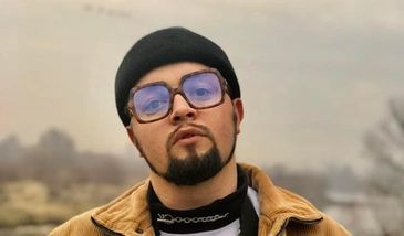 "Janiaki, Rydzyki, Natanki, nie gramy do jednej bramki". Raper Anatom ostro o nadużyciach w Kościele