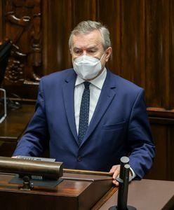 Piotr Gliński nie chce apartamentów na Westerplatte. Posłowie KO mówią o patodeweloperce