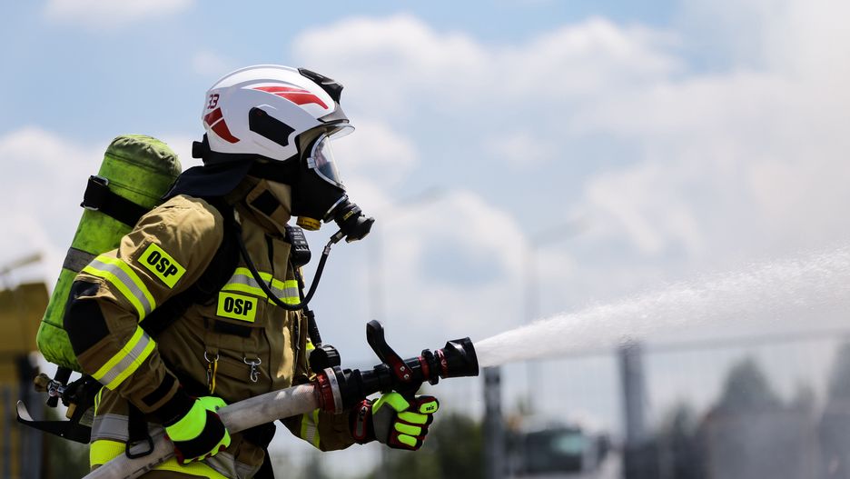 W spalonym śmietniku znaleziono ciało