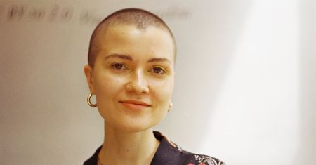 Stała się ofiarą hejtu, bo jest łysa i ma tatuaże. "Skala była niespodziewana"