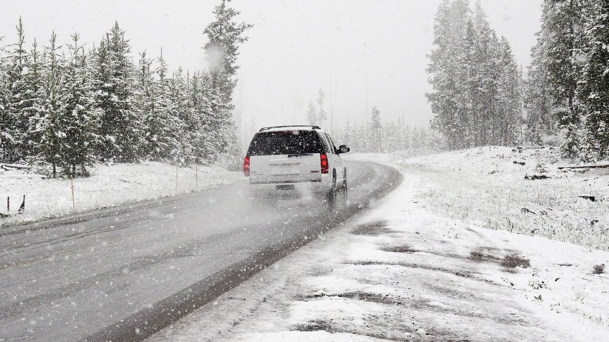 Samochód - zdj. ilustracyjne 