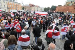 Warszawa. Solidarni z Białorusią. Protest na pl. Zamkowym