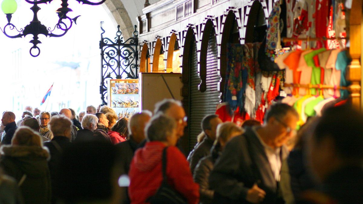 Zainteresowanie przedsiębiorców wolnym kramem zaskoczyło wszystkich.