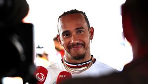 Lewis Hamilton domaga się działań. Koniec z przyzwoleniem na rasizm
