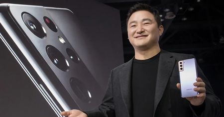 Samsung zmienia strategię o 180 stopni. Jego smartfony mają się zmienić nie do poznania