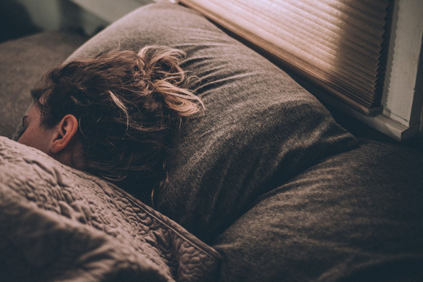 ¿Duermes 5 horas al día?  Puede estar en riesgo – O2