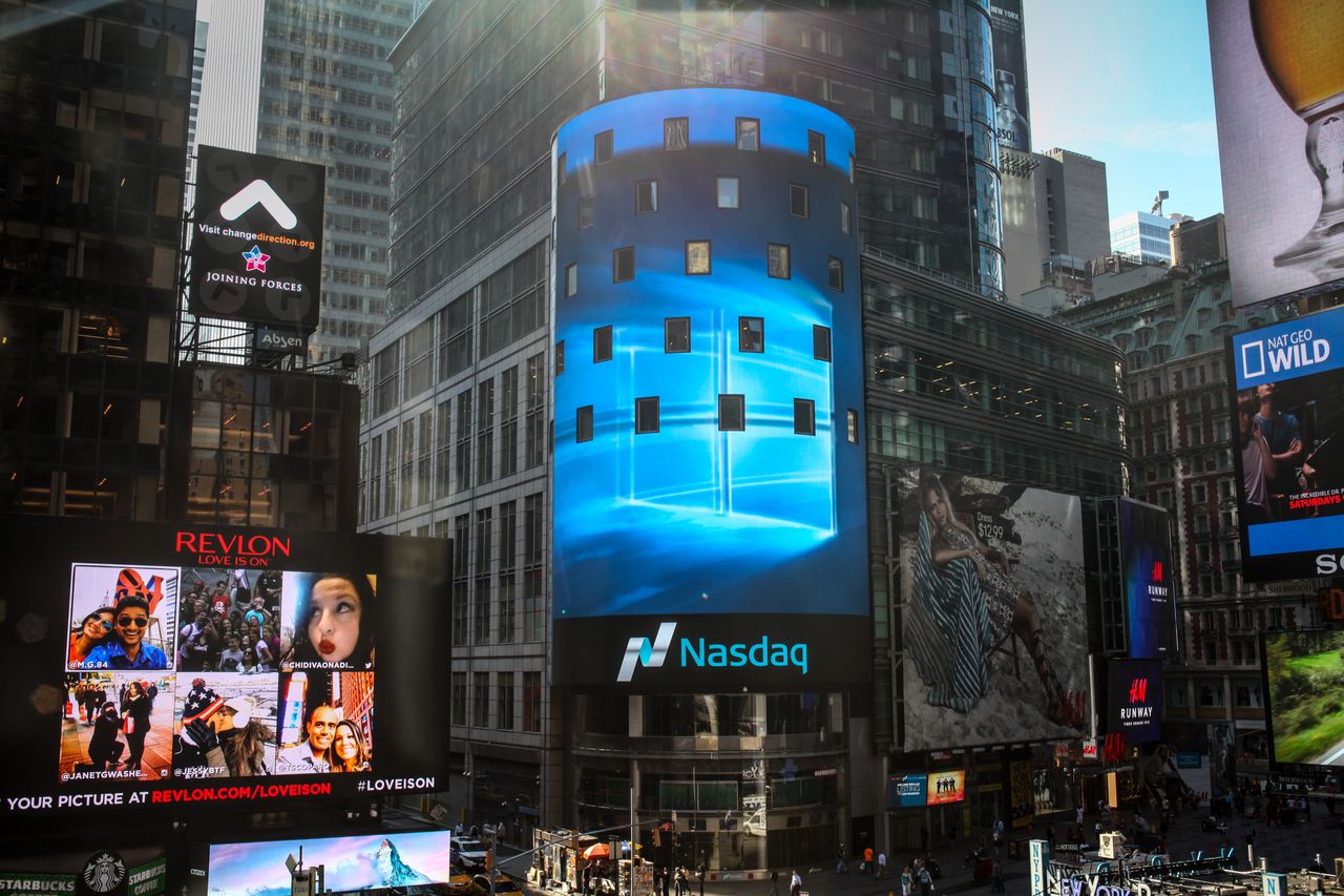 Windows 10: My People dostępne w pierwszej kompilacji Redstone 3