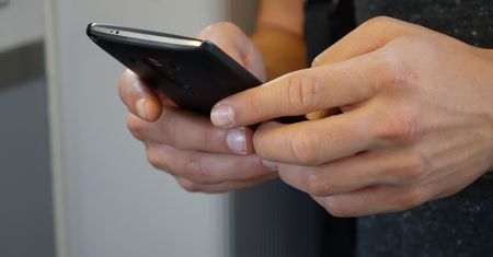 Uwaga na "wangiri". Nie oddzwaniaj na takie numery telefonów