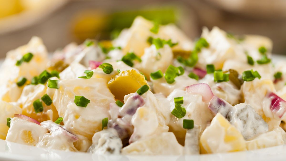 Sałatka ziemniaczana do ryby