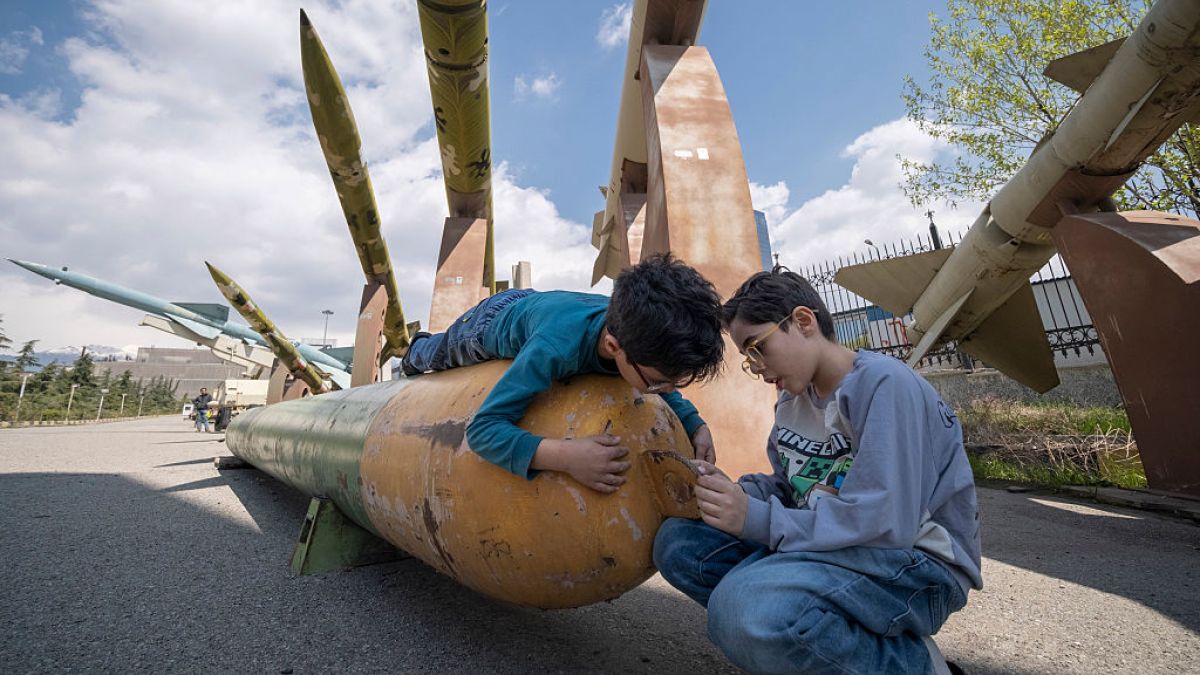 Iran rekrutuje dzieci. Niektóre mają być uzbrojone