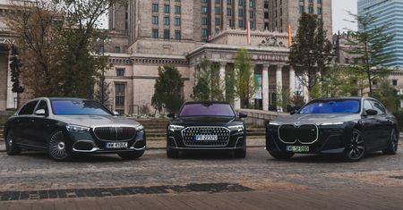 Porównanie: hybrydowe Audi A8, elektryczne BMW i7 oraz Mercedes-Maybach S680 z V12 - ostatnie spotkanie na szczycie