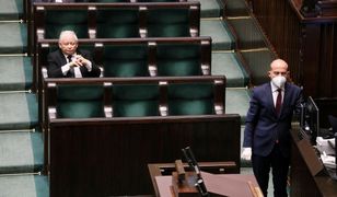 Koziński: "Platforma miała ścigać PiS. Znalazła się w kleszczach między Lewicą i Hołownią" [OPINIA]