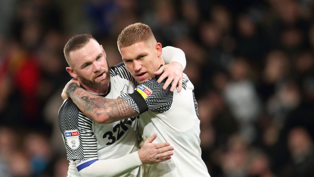 Zdjęcie okładkowe artykułu: Getty Images / James Williamson - AMA / Na zdjęciu: piłkarze Derby County (Wayne Rooney z lewej)