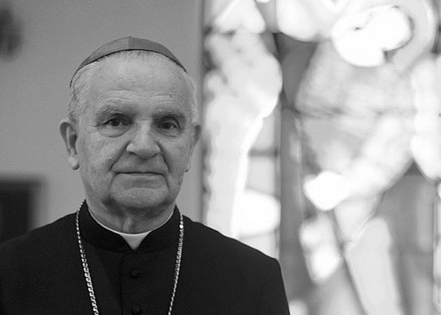 Po ciężkiej chorobie zmarł biskup senior Stanisław Kędziora