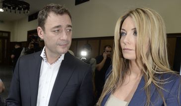 Jacek Rozenek spłaca "straszne długi". Była żona zdobyła się na piękny gest