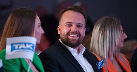 Są z nim samorządowcy. Prezydent Starachowic tworzy partię