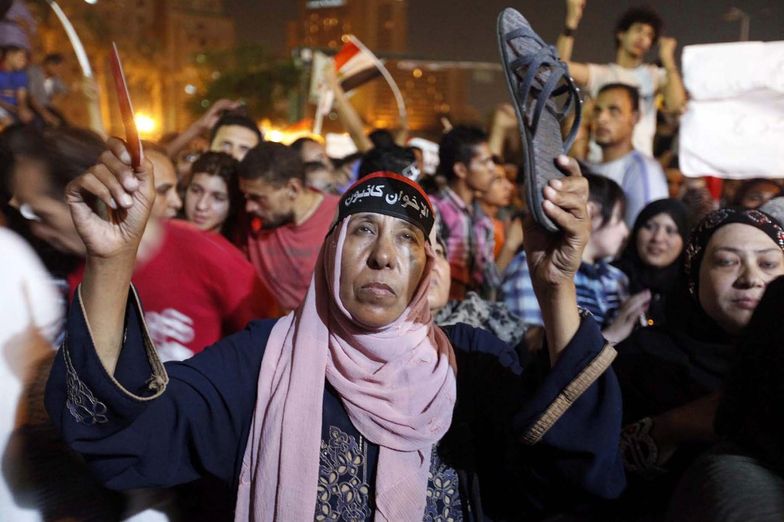 Demonstracje w Egipcie. Tragiczny bilans i coraz trudniejsza sytuacja