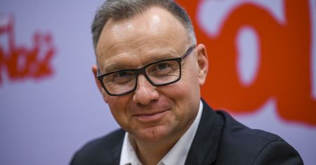 Emerytury prezydenckie powinny być niższe? Polacy zabrali głos