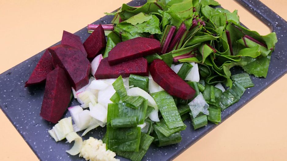 Kaszotto z botwiną i ciecierzycą przepis