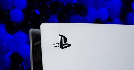 Nie warto koczować pod sklepem, by kupić PlayStation 5