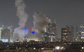 Iran odpowiada na atak Izraela. Wybuchy w Tel Awiwie
