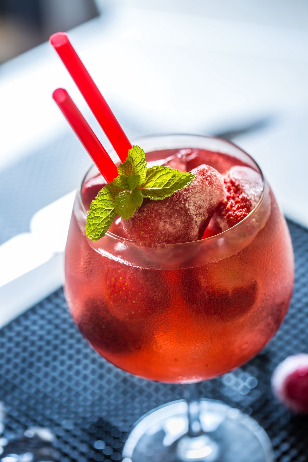 Rosetto. Orzeźwiający drink w sam raz na spotkanie z przyjaciółmi