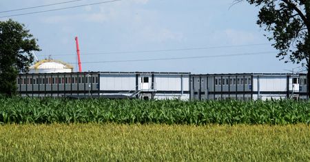 Miały być tysiące pracowników. Oto ilu obcokrajowców ściągnął Orlen