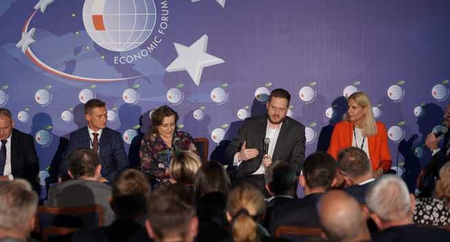 Cieszyński: cyberbezpieczeństwo kosztuje, musimy budować sposoby jego finansowania