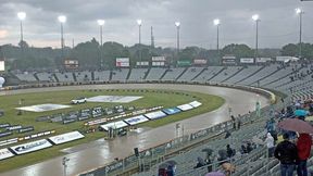 Żużel. Dlaczego nie rozłożono plandeki? Co z meczem w Ostrowie? Mamy stanowisko Ekstraligi