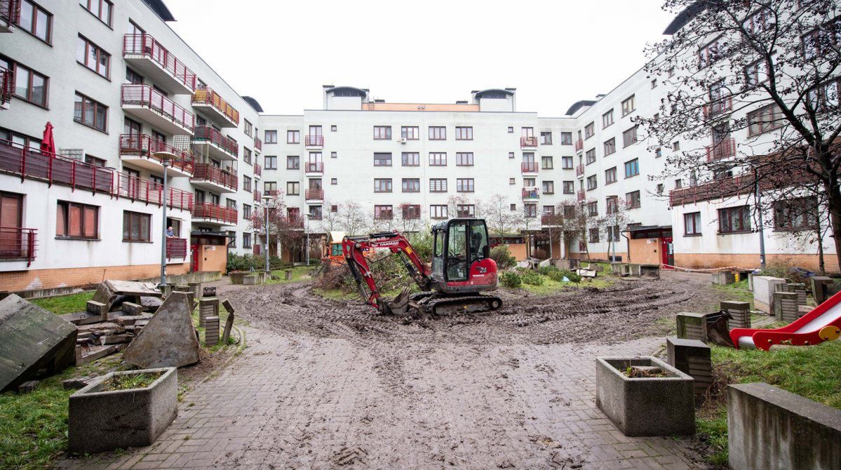 Warszawa: Miasto wyda fortunę na remont bloków komunalnych