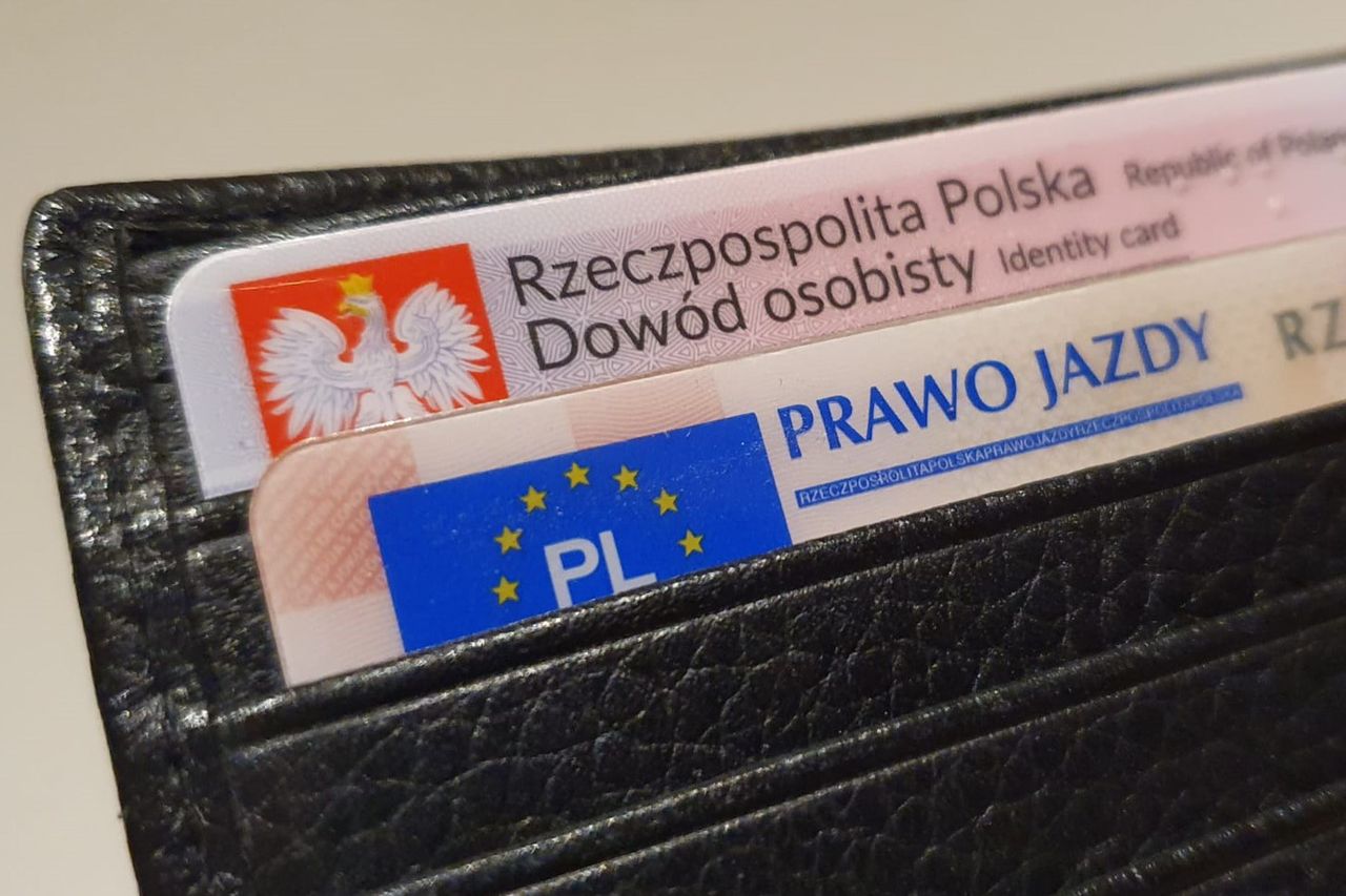 Sprawdź dowód osobisty. Może mieć ważny symbol