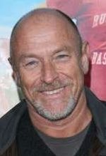 Corbin Bernsen ojcem bukmacherki