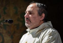 Ks. Tadeusz Isakowicz-Zaleski mówi o naciskach. "Wiesz, rozumiesz, wycofaj się"