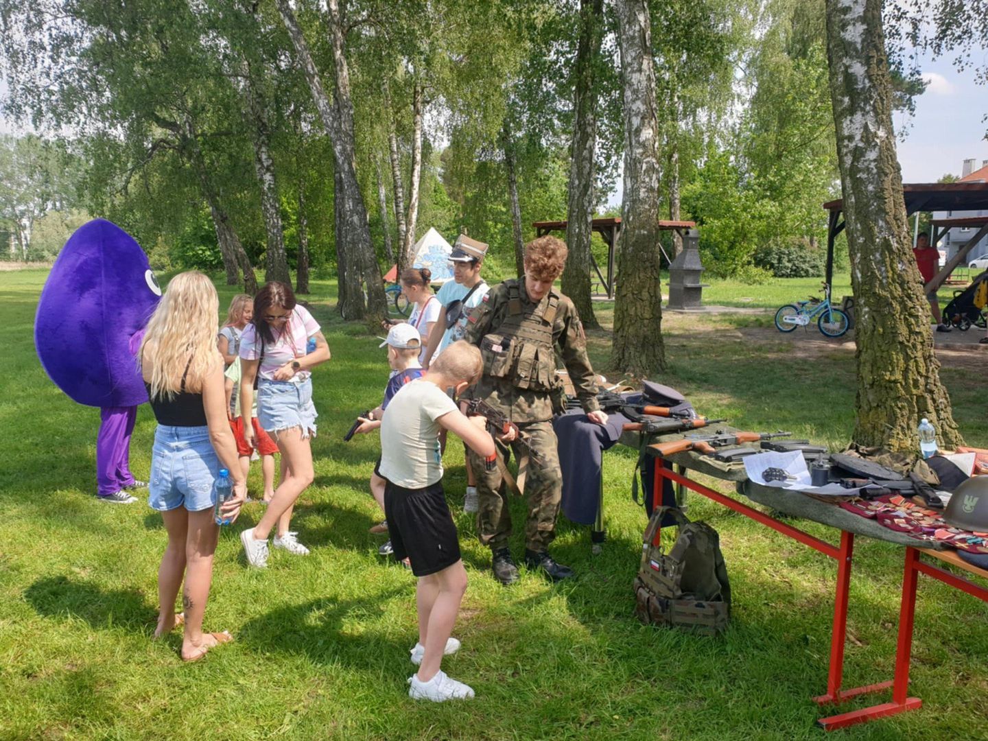 Festyn z okazji Dnia Dziecka w Aleksandrowie Kujawskim, połączony ze zbiórką charytatywną dla Oli Ślęzka.