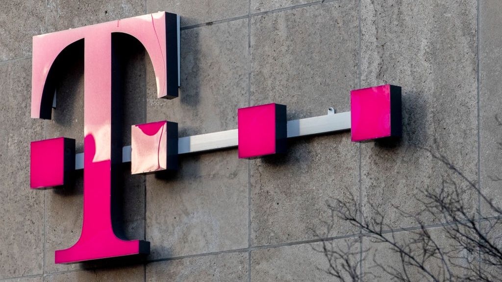 T-Mobile zapłaci 500 mln dolarów za naruszenie danych klientów.